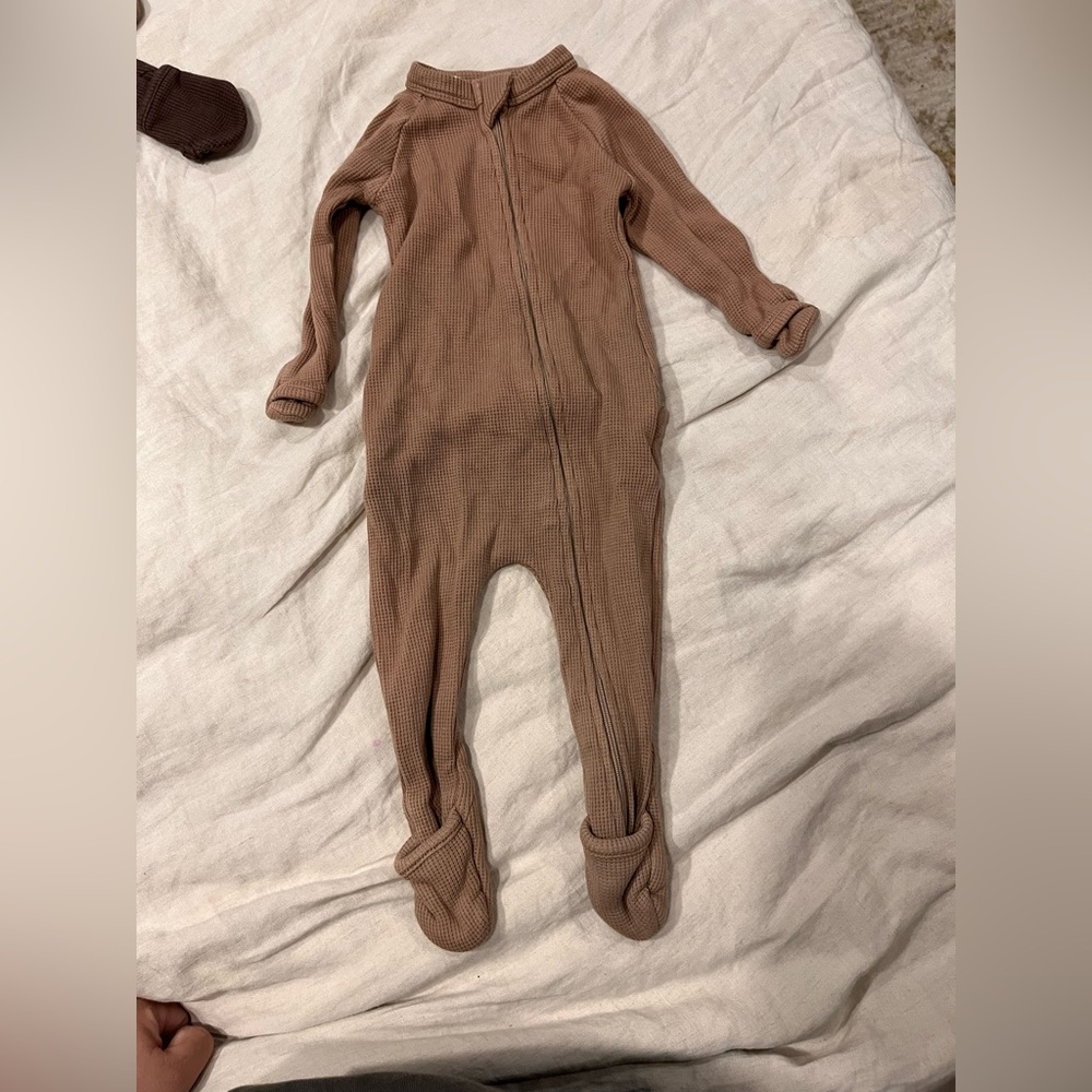Goumi Kids waffle footie